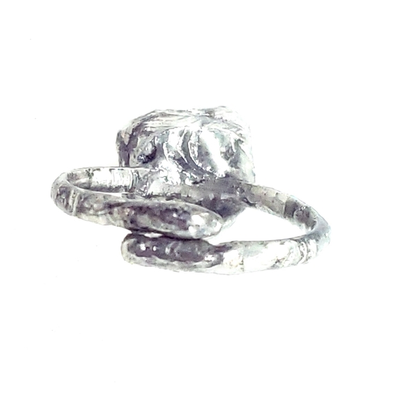 Carnelian crystal ring handmade gothic fantasy adjustable vampire fang Halloween - Picture 15 of 16